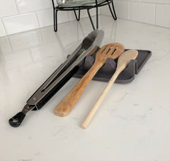 Silicone Utensil Rest by Kasian House - Extra Large Kitchen Spoon Rest with Drip Pad (Grey)